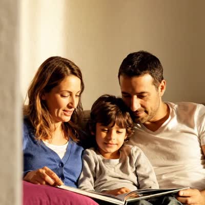 Familia con hijos pequeños